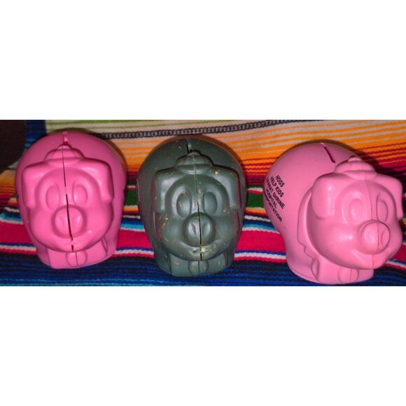 Set Of 3 Plastic Piggy Banks Pink & Green Ararat Shrine Hospital Fundraiser Coll - Picture 2 of 8